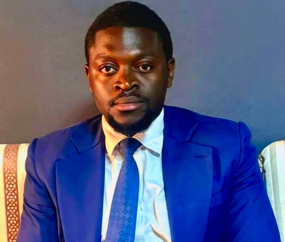 Barrister Tamanchambi Elton Taniform 